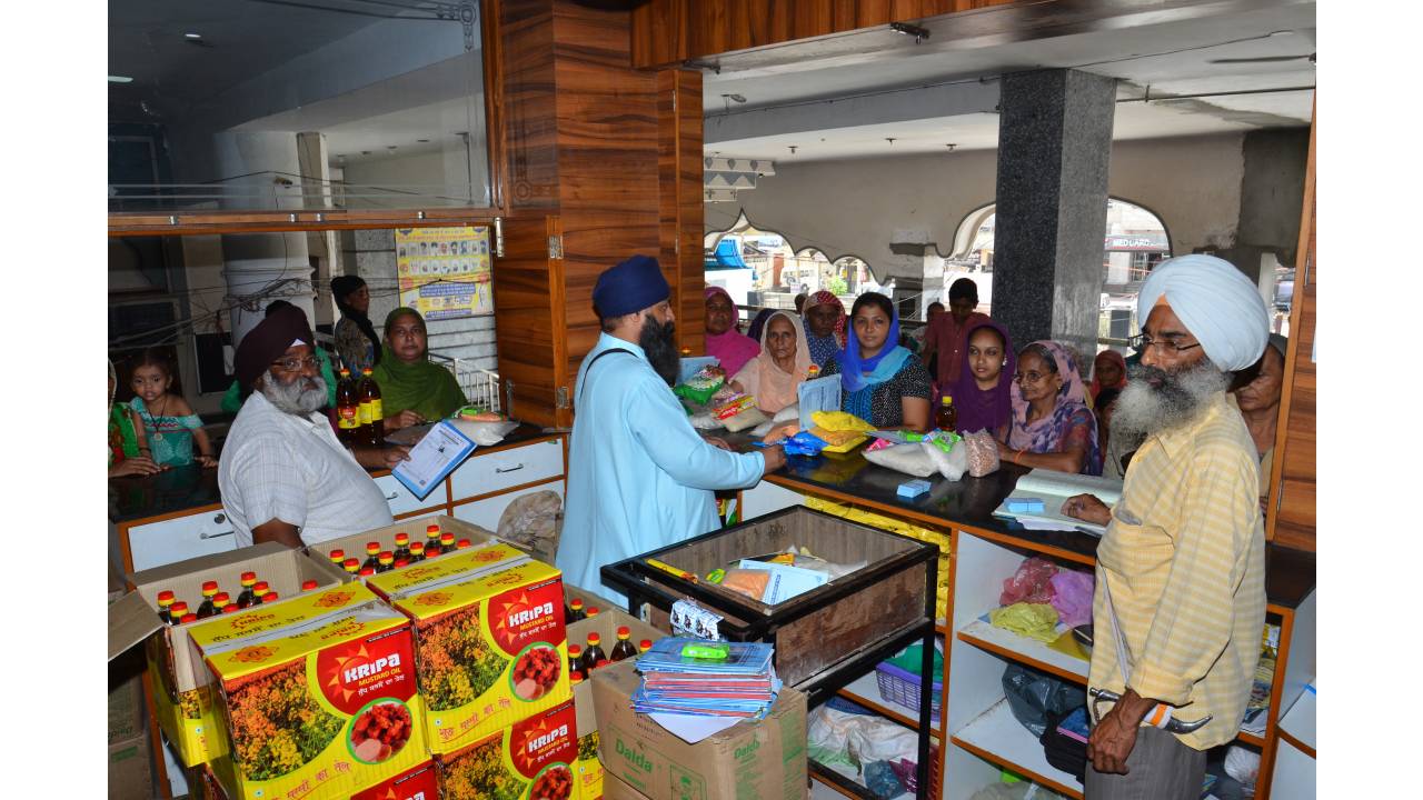 Guriqbal Singh Ji Gallery Monthly Ration Distribution by Bibi Kaulan Ji Bhalai Kendar Tarantaran Road Amritsar