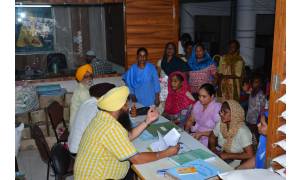 Guriqbal Singh Ji Gallery Monthly Ration Distribution by Bibi Kaulan Ji Bhalai Kendar Tarantaran Road Amritsar