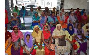 Guriqbal Singh Ji Gallery Monthly Ration Distribution by Bibi Kaulan Ji Bhalai Kendar Tarantaran Road Amritsar